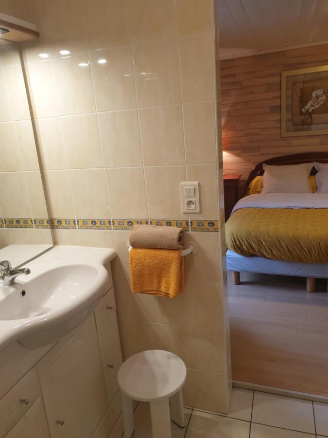 Kerlaz Chambres D'Hotes Kerioret Izella מראה חיצוני תמונה