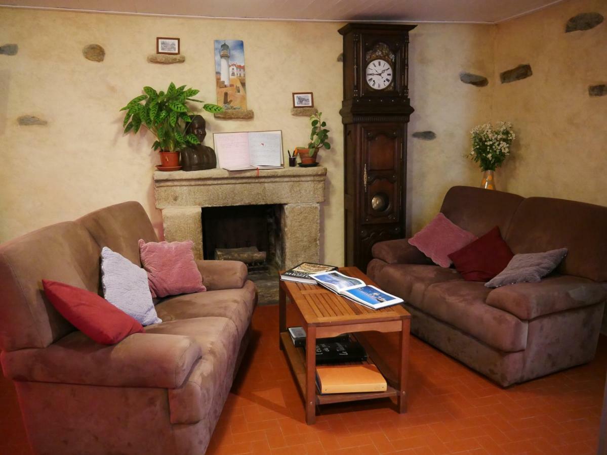 Kerlaz Chambres D'Hotes Kerioret Izella מראה חיצוני תמונה